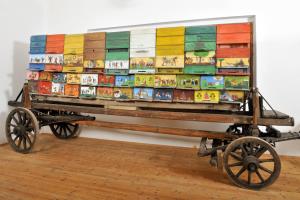 Čebelarski dom na Podstenicah, arhiv društva